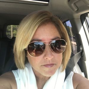 Meet your Posher, Kara